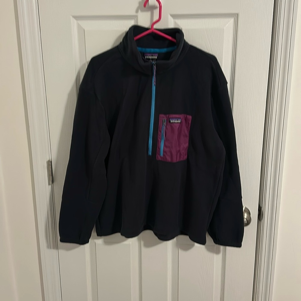 Patagonia Women's Fleece Jacket, Color Navy, Size XL